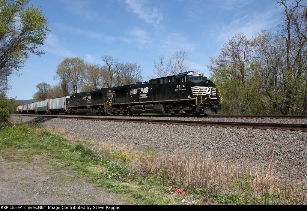 NS 4494 with train 10K